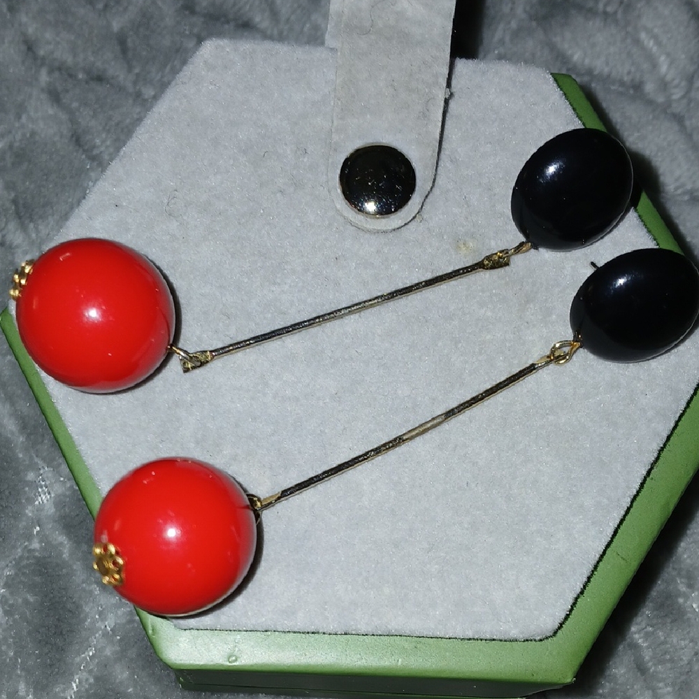 Vintage Red and Black Drop Earrings